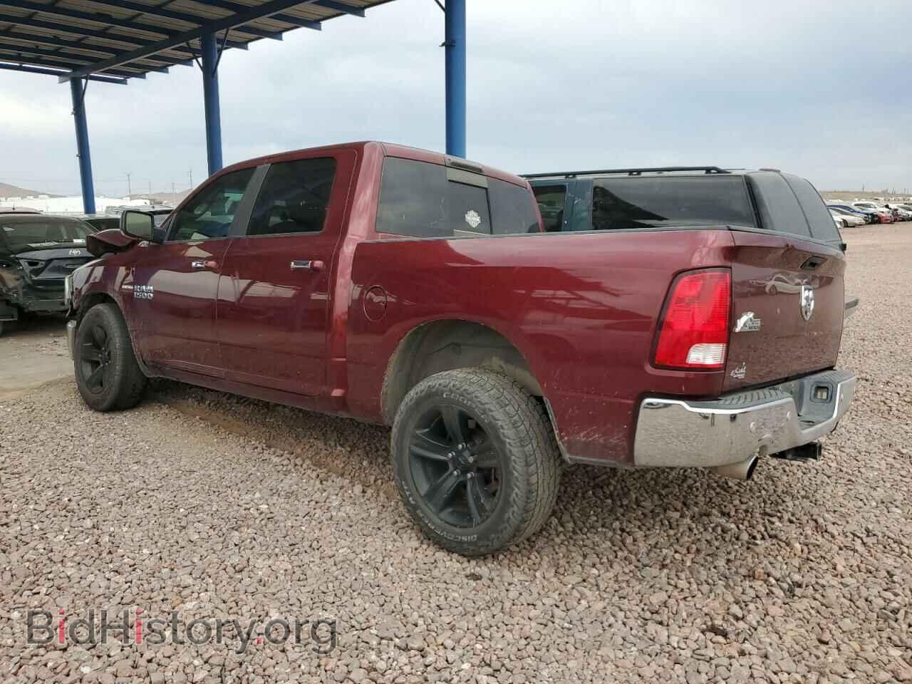 2017 RAM 1500 - VIN: 3C6RR6LT0HG573632 - Фото 2