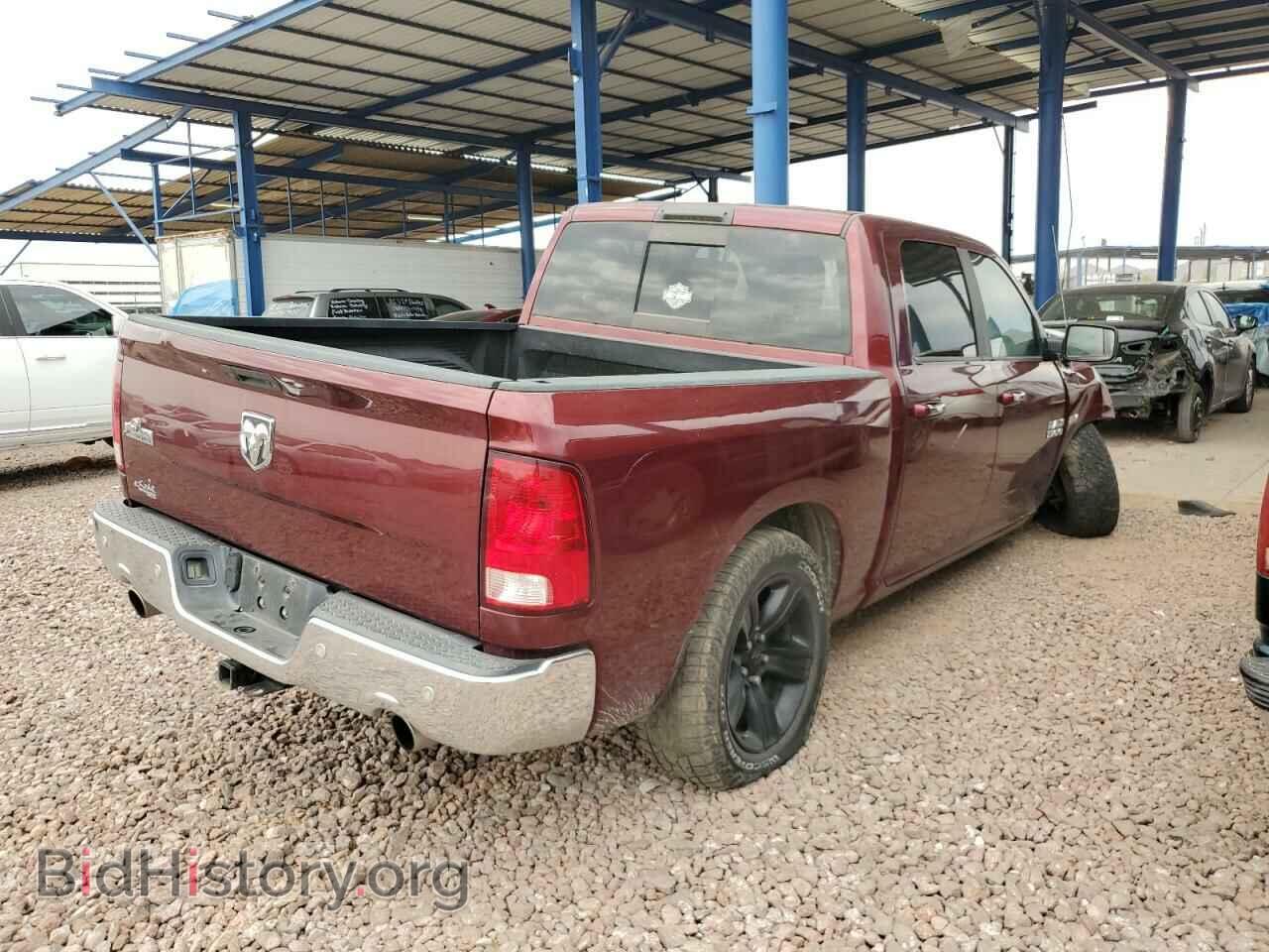 2017 RAM 1500 - VIN: 3C6RR6LT0HG573632 - Фото 3