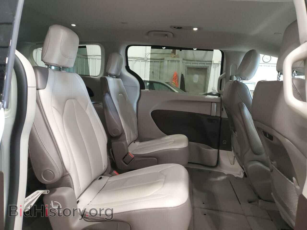 2018 CHRYSLER PACIFICA - VIN: 2C4RC1BG3JR338434 - Фото 11