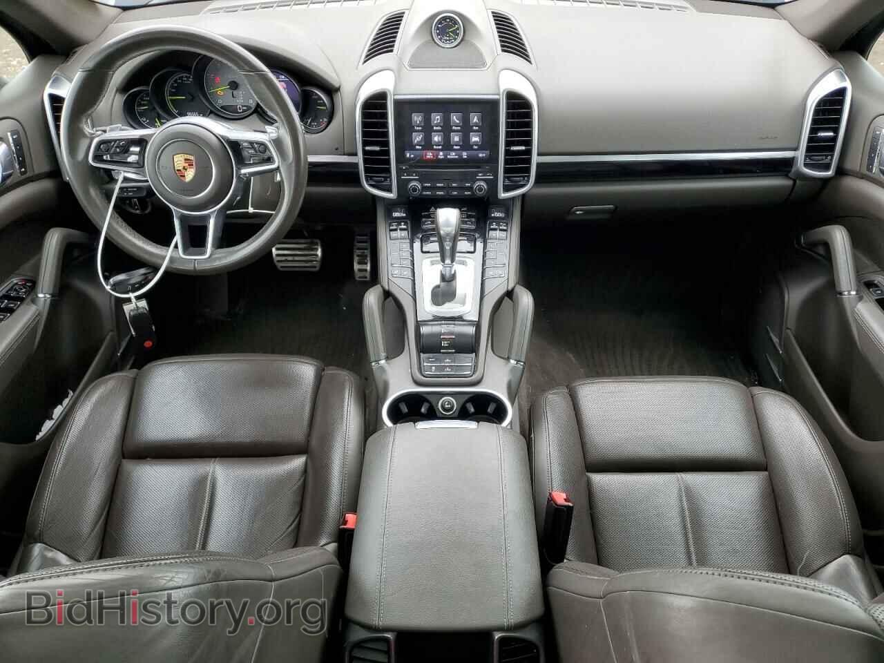 2017 PORSCHE CAYENNE - VIN: WP1AE2A27HLA75174 - Фото 8