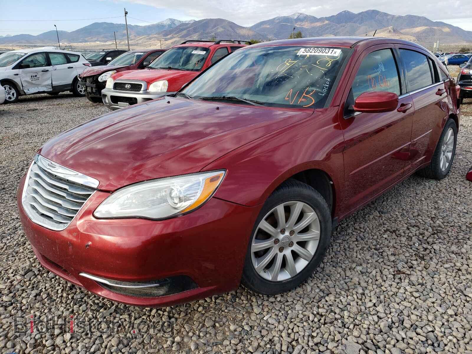 2013 CHRYSLER 200 - VIN: 1C3CCBBB1DN666120 - Photo 2