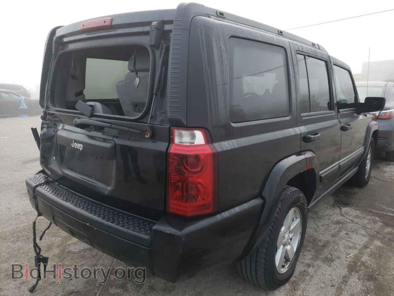 2006 Jeep COMMANDER (VIN 1J8HG48K86C357017) — photo 4 of 10