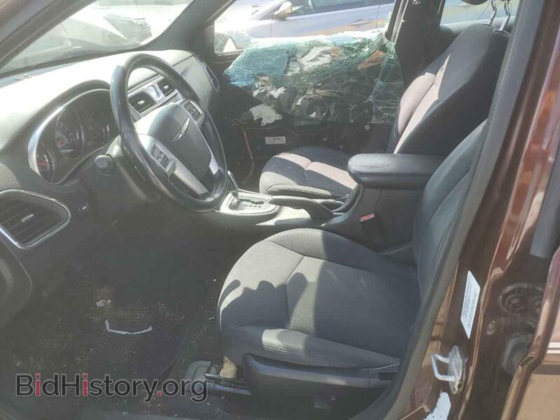 2013 Chrysler 200 (VIN 1C3CCBBG9DN743005) — фото 7 из 12