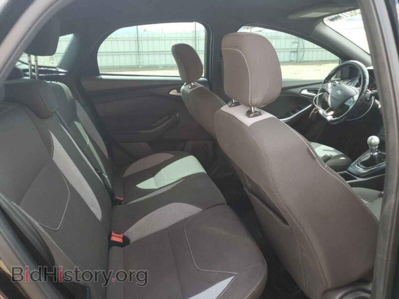 2017 Ford FOCUS (VIN 1FADP3L98HL348024) — photo 10 of 14