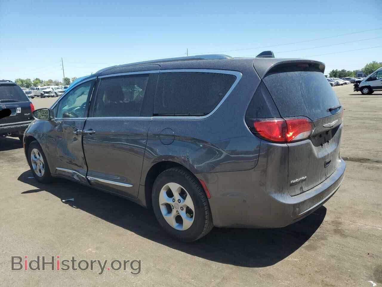 2017 CHRYSLER PACIFICA - VIN: 2C4RC1EG6HR778475 - Фото 2