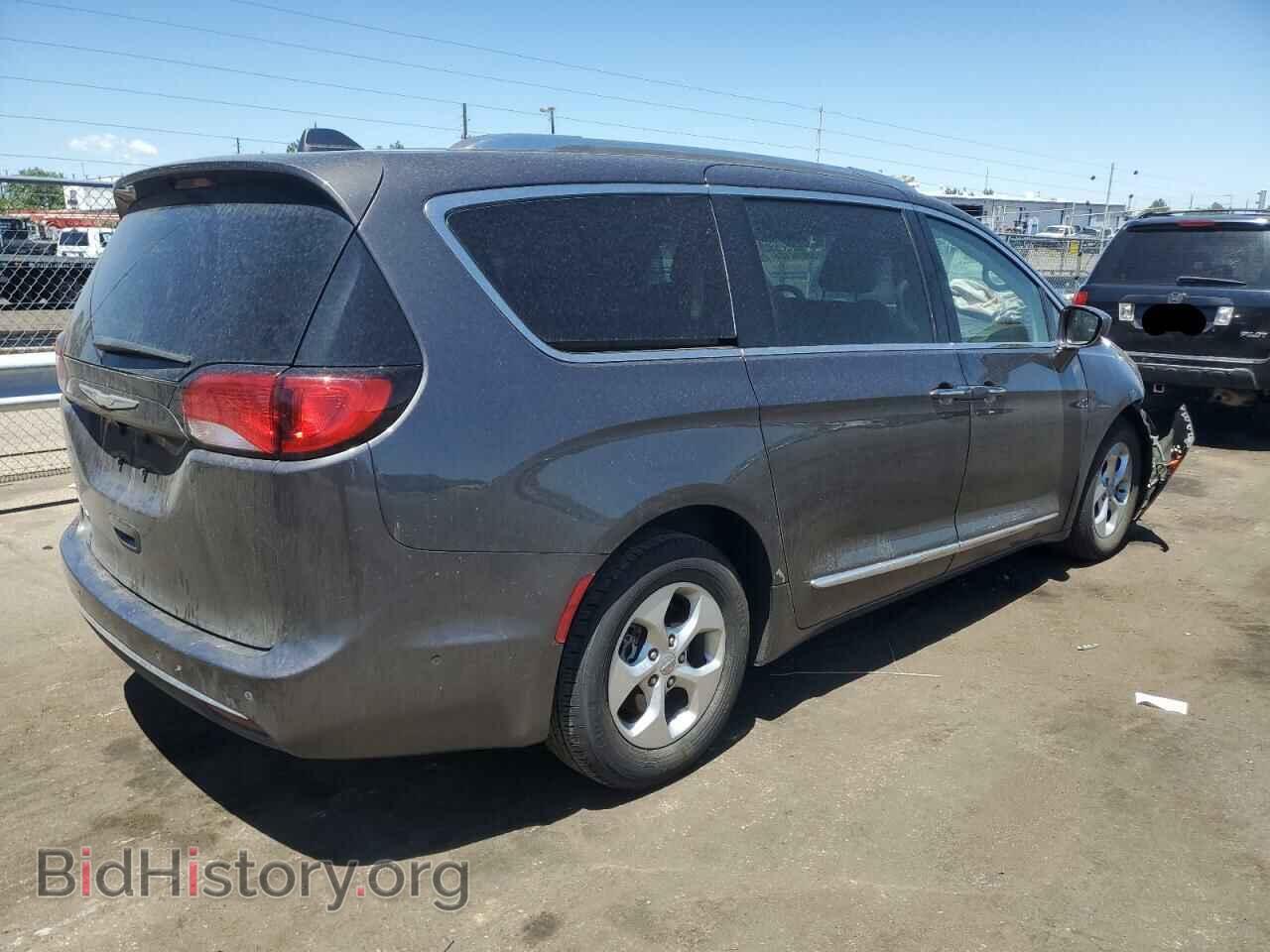 2017 CHRYSLER PACIFICA - VIN: 2C4RC1EG6HR778475 - Фото 3