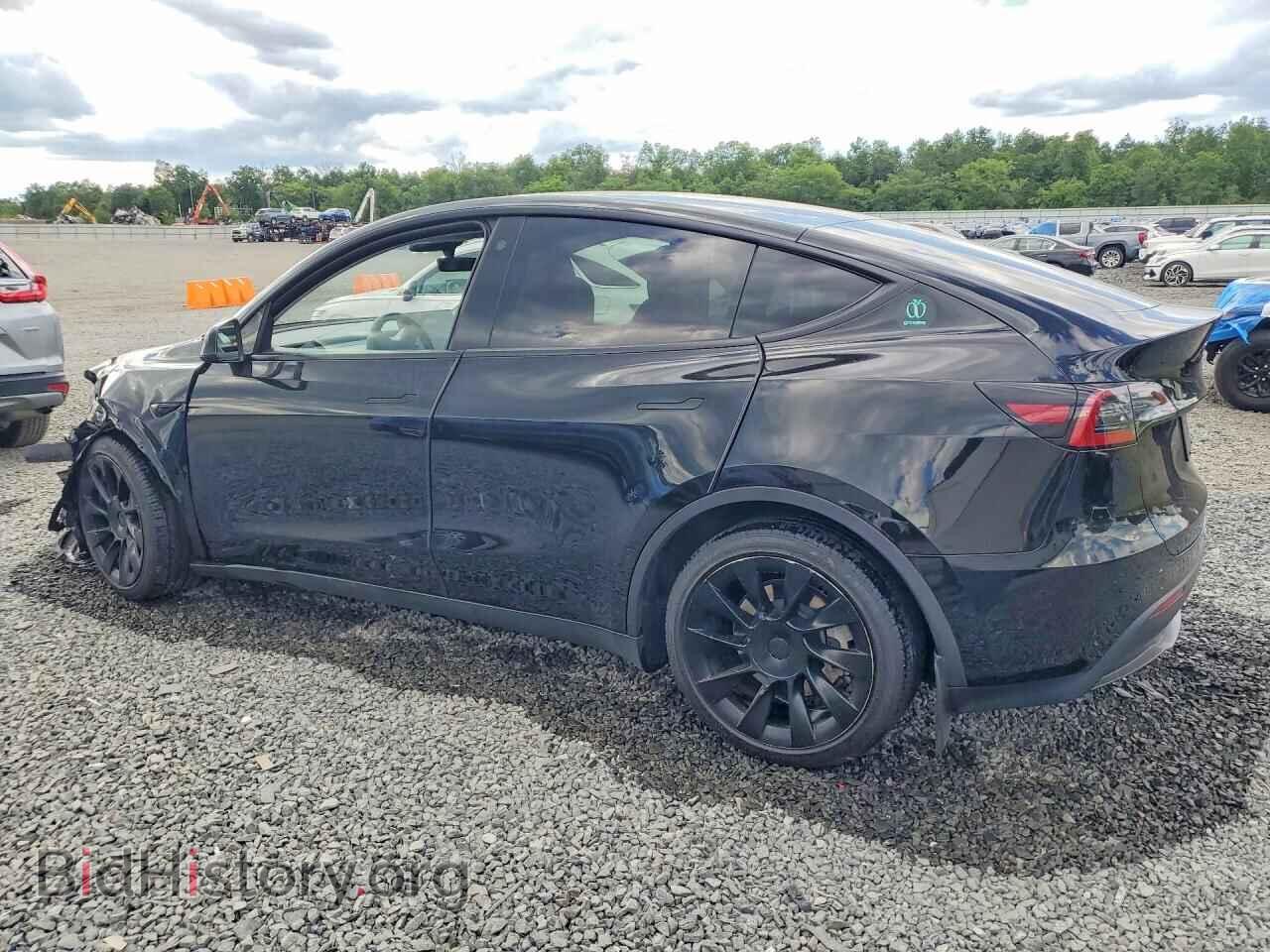 2023 TESLA MODEL Y - VIN: 7SAYGAEE2PF694889 - Фото 2