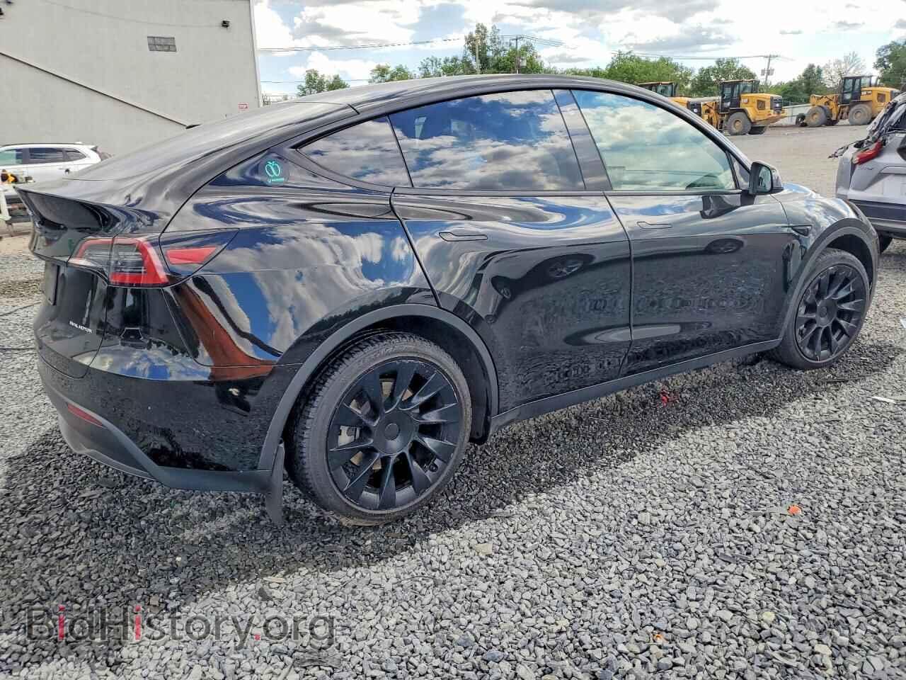 2023 TESLA MODEL Y - VIN: 7SAYGAEE2PF694889 - Фото 3