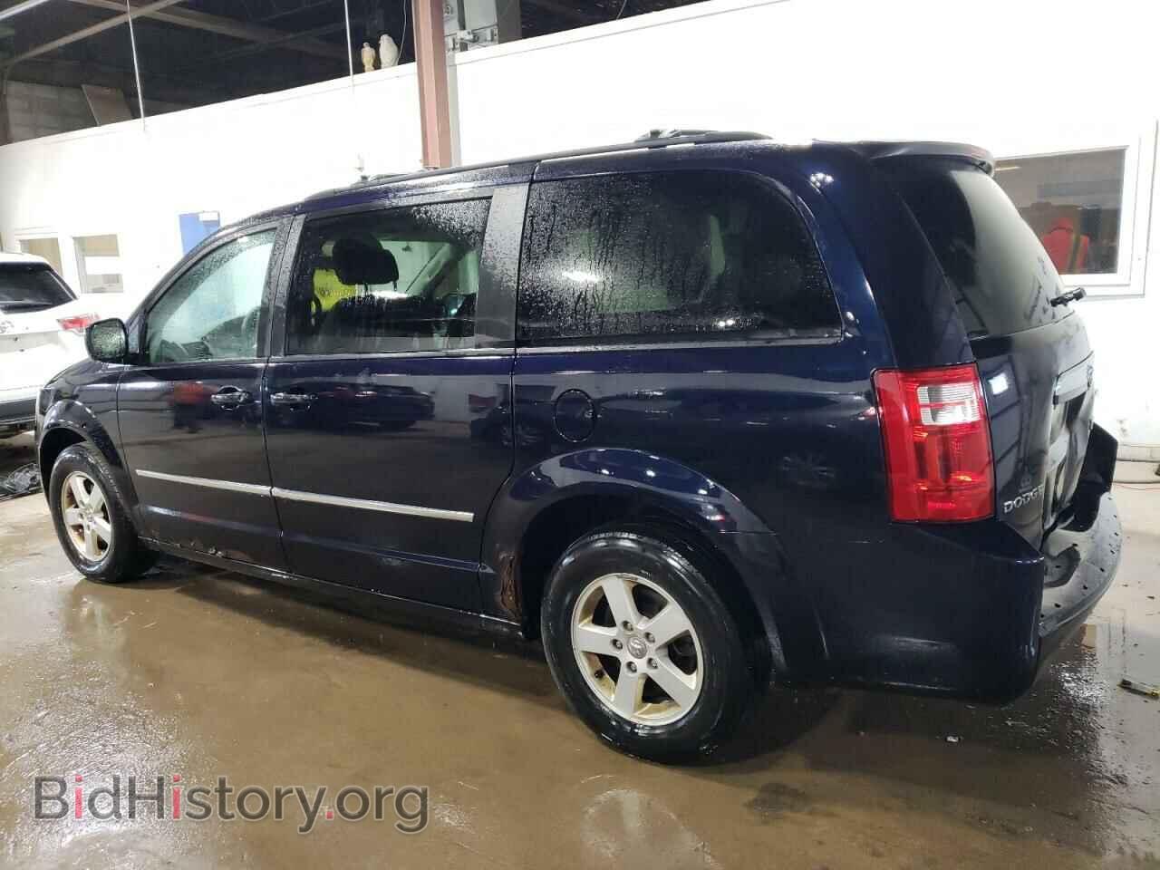 2010 DODGE CARAVAN - VIN: 2D4RN5D17AR302436 - Photo 2