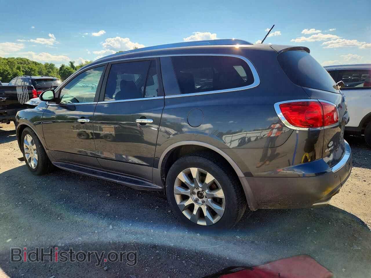 2011 BUICK ENCLAVE - VIN: 5GAKVCED3BJ270796 - Фото 2
