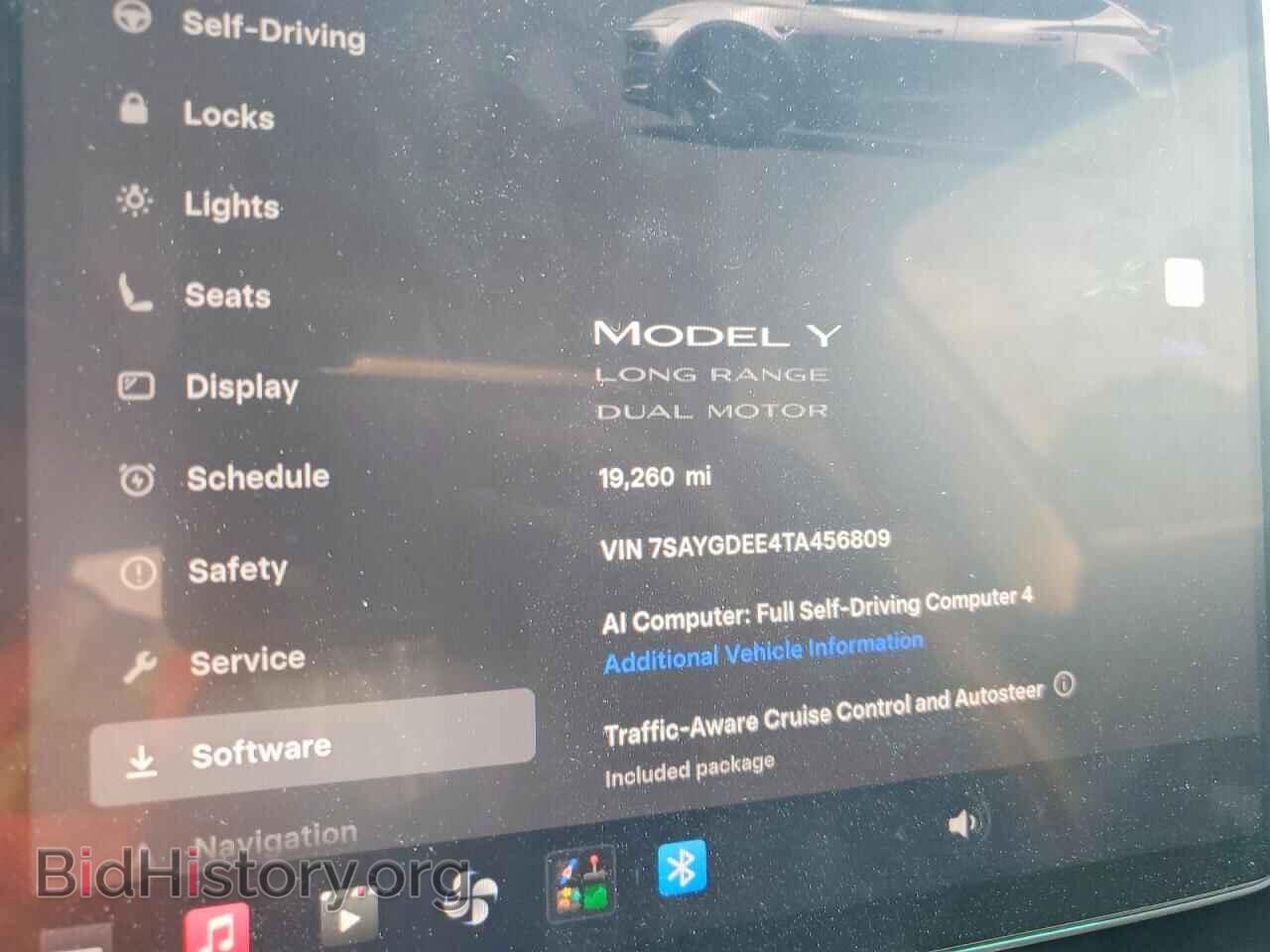 2026 TESLA MODEL Y - VIN: 7SAYGDEE4TA456809 - Photo 9