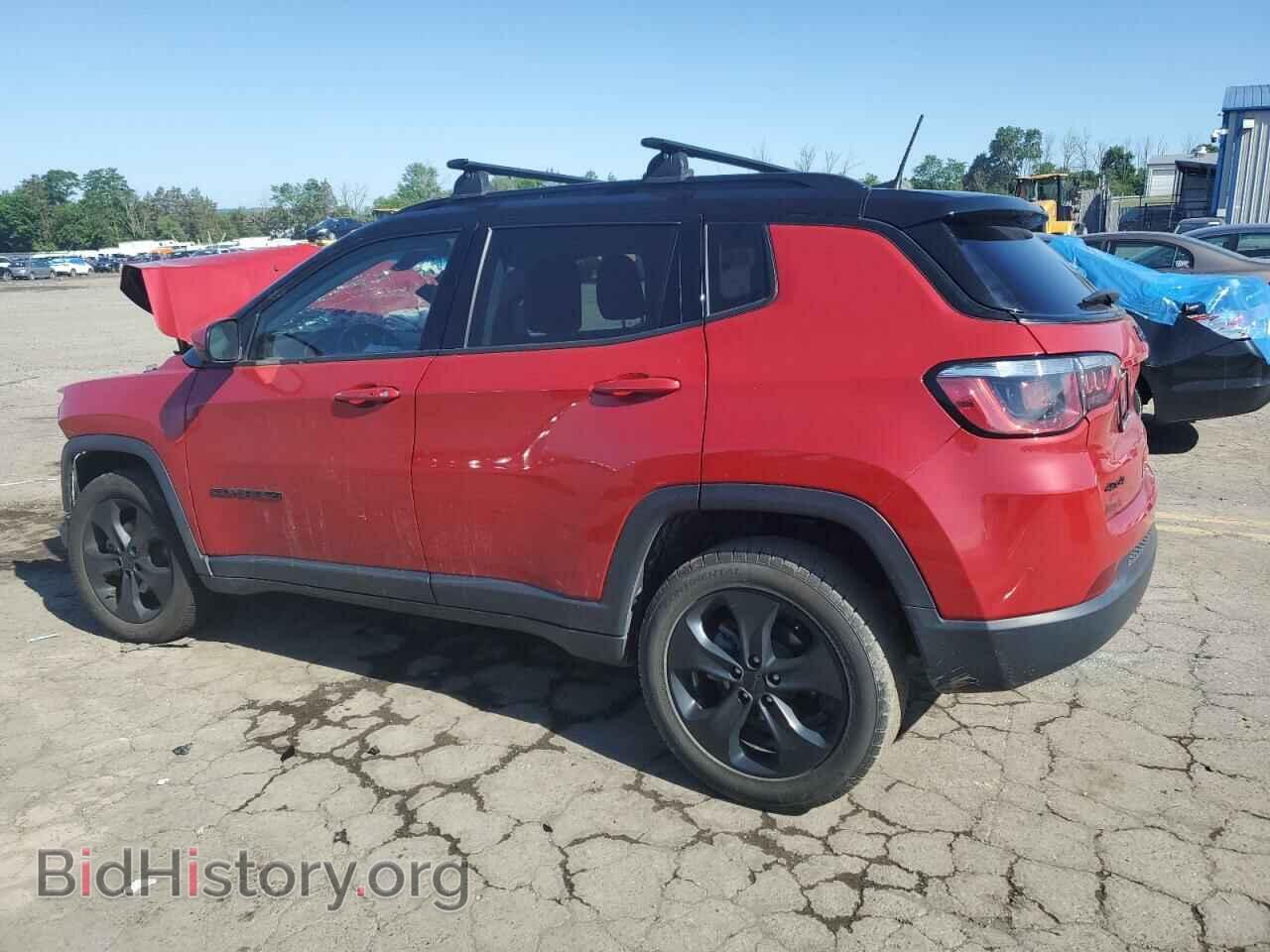 2018 JEEP COMPASS - VIN: 3C4NJDBB2JT398423 - Фото 2