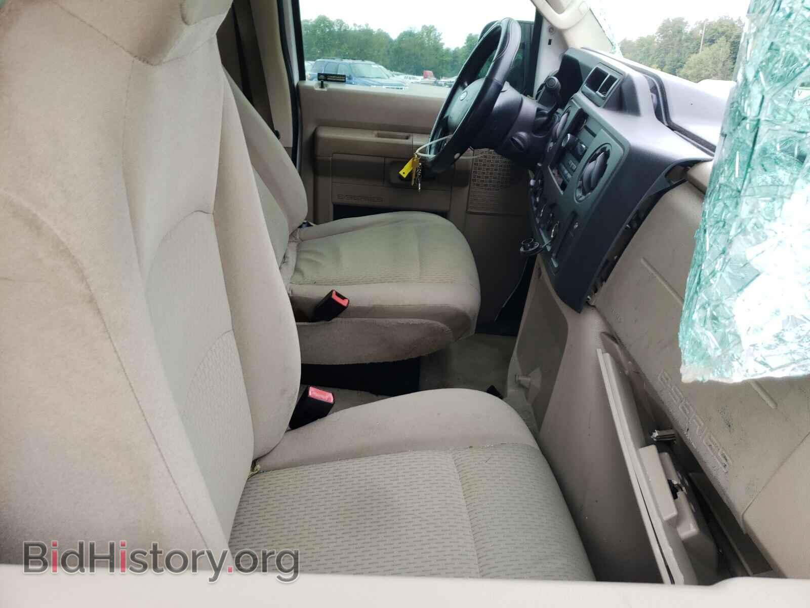 2011 FORD ECONOLINE - VIN: 1FBSS3BL3BDA69602 - Photo 5