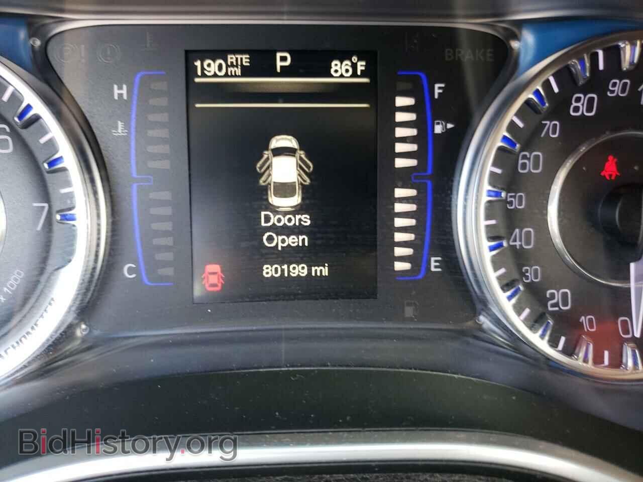 2016 CHRYSLER 200 - VIN: 1C3CCCAB0GN131792 - Фото 8