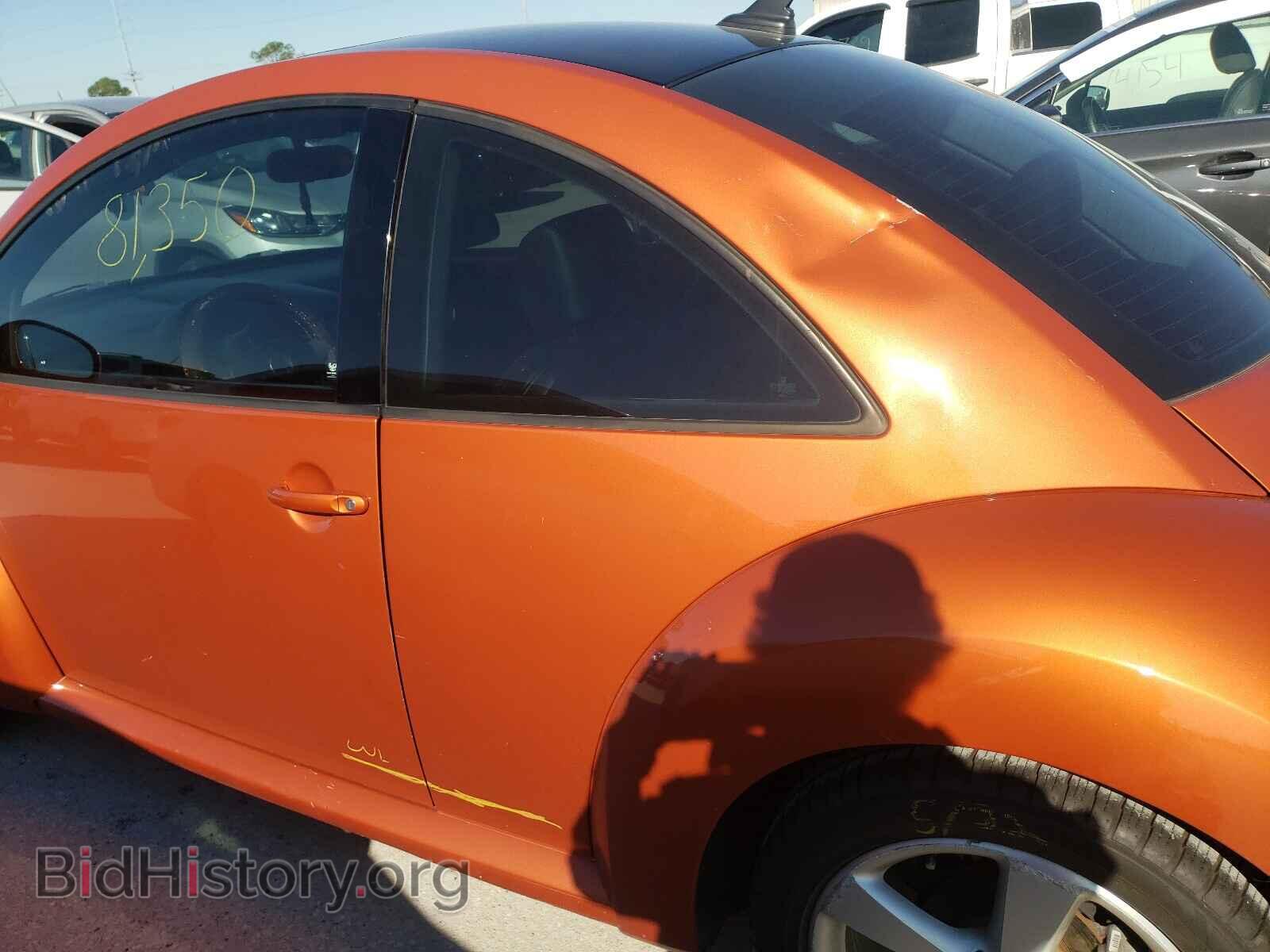 2010 VOLKSWAGEN BEETLE - VIN: 3VWRW3AG8AM036145 - Фото 9