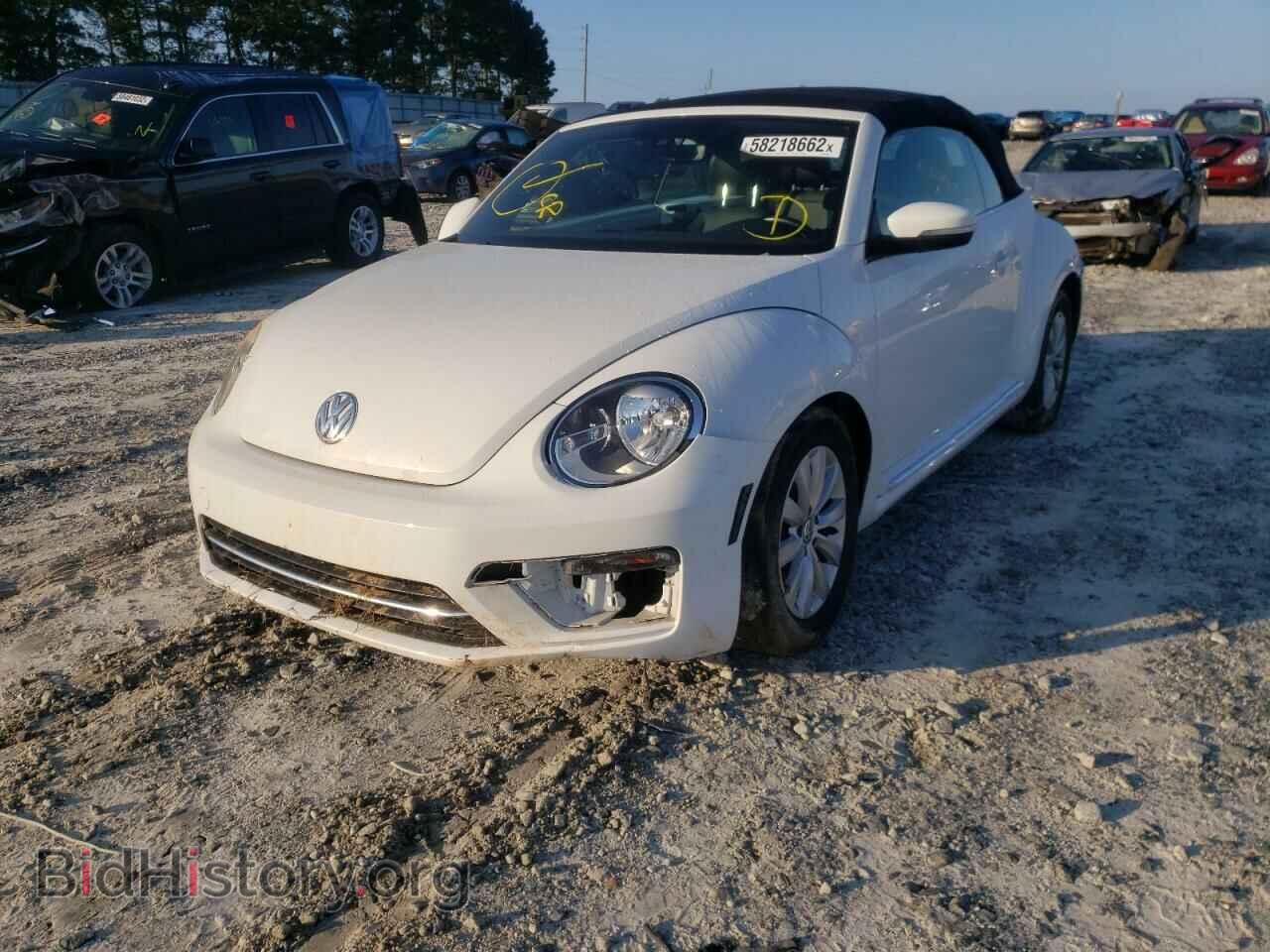 2017 VOLKSWAGEN BEETLE - VIN: 3VW517AT6HM809285 - Фото 2