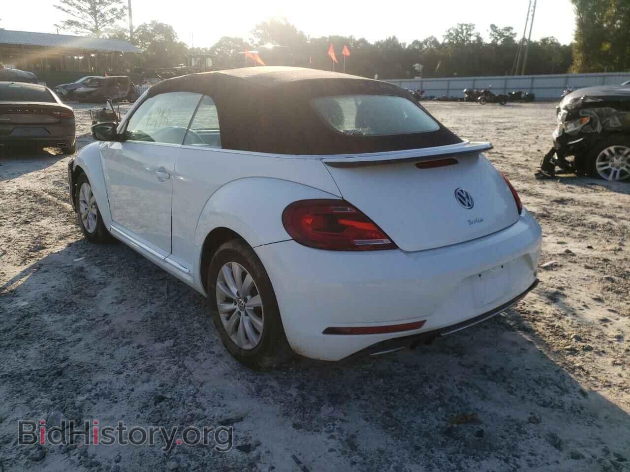 2017 VOLKSWAGEN BEETLE - VIN: 3VW517AT6HM809285 - Фото 3