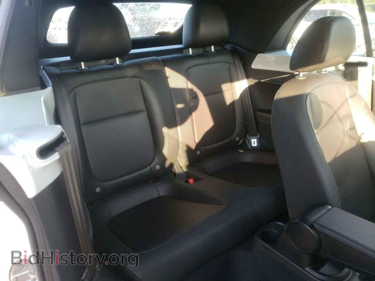 2017 VOLKSWAGEN BEETLE - VIN: 3VW517AT6HM809285 - Фото 6