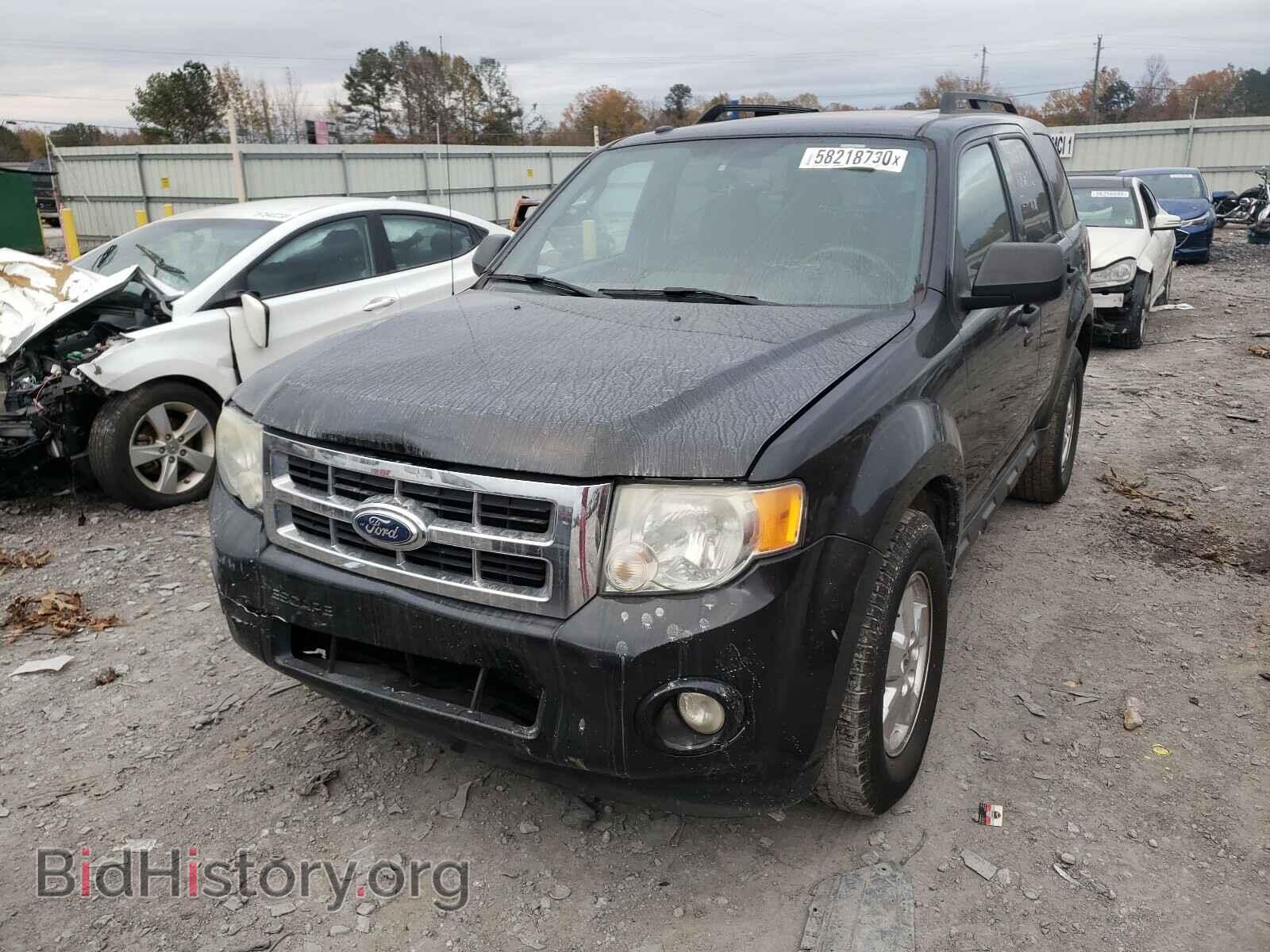 2011 FORD ESCAPE - VIN: 1FMCU0DG9BKB39670 - Фото 2