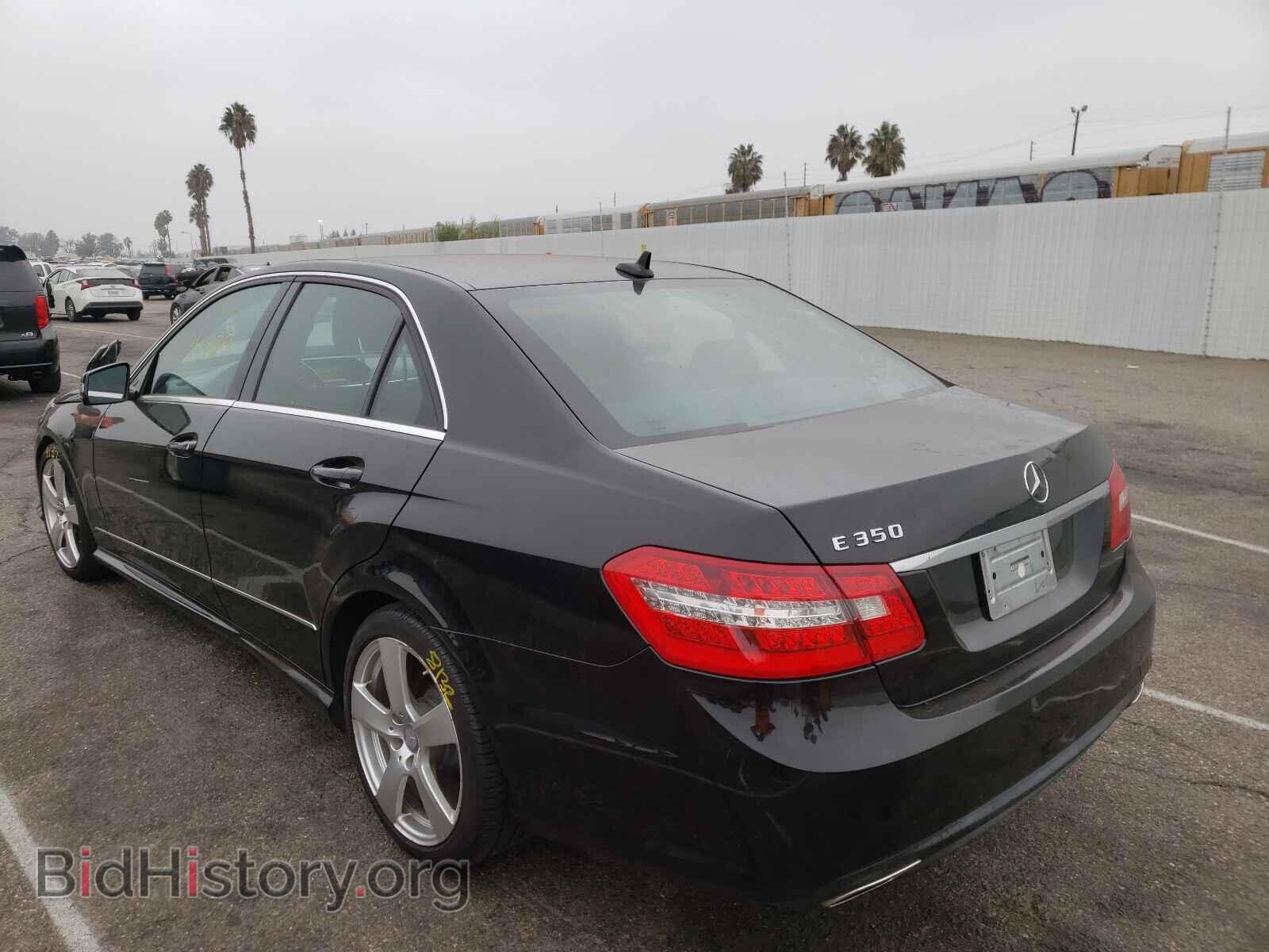 2011 MERCEDES-BENZ E-CLASS - VIN: WDDHF5GB7BA472933 - Фото 3