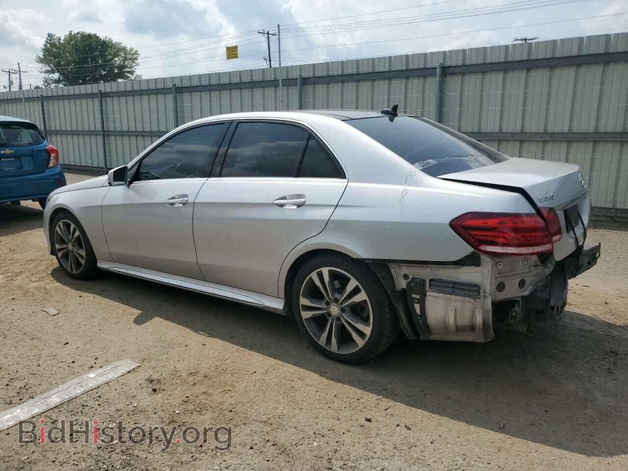 2016 MERCEDES-BENZ E-CLASS - VIN: WDDHF5KBXGB222434 - Фото 2