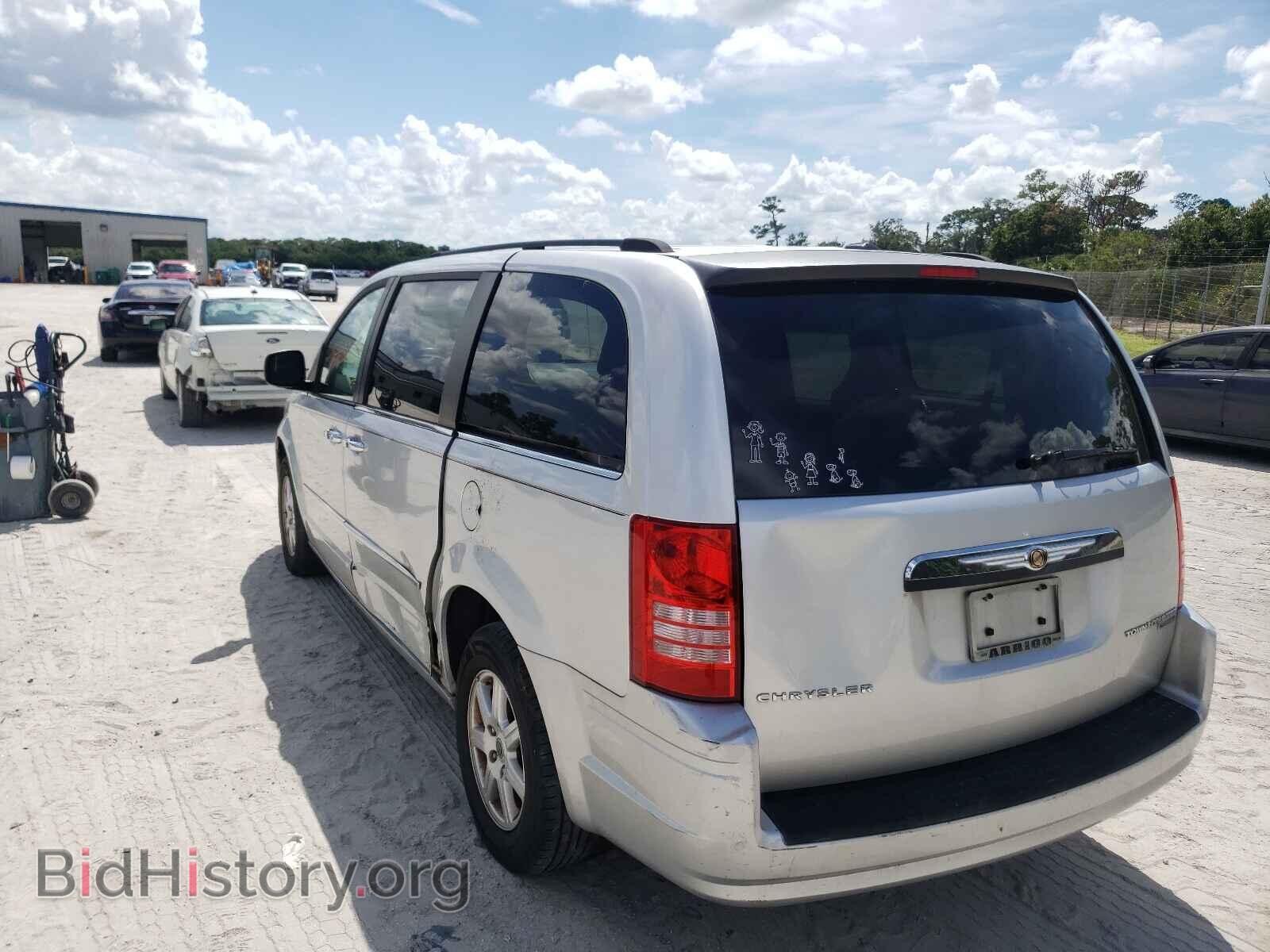 2010 CHRYSLER MINIVAN - VIN: 2A4RR5D16AR421493 - Фото 3