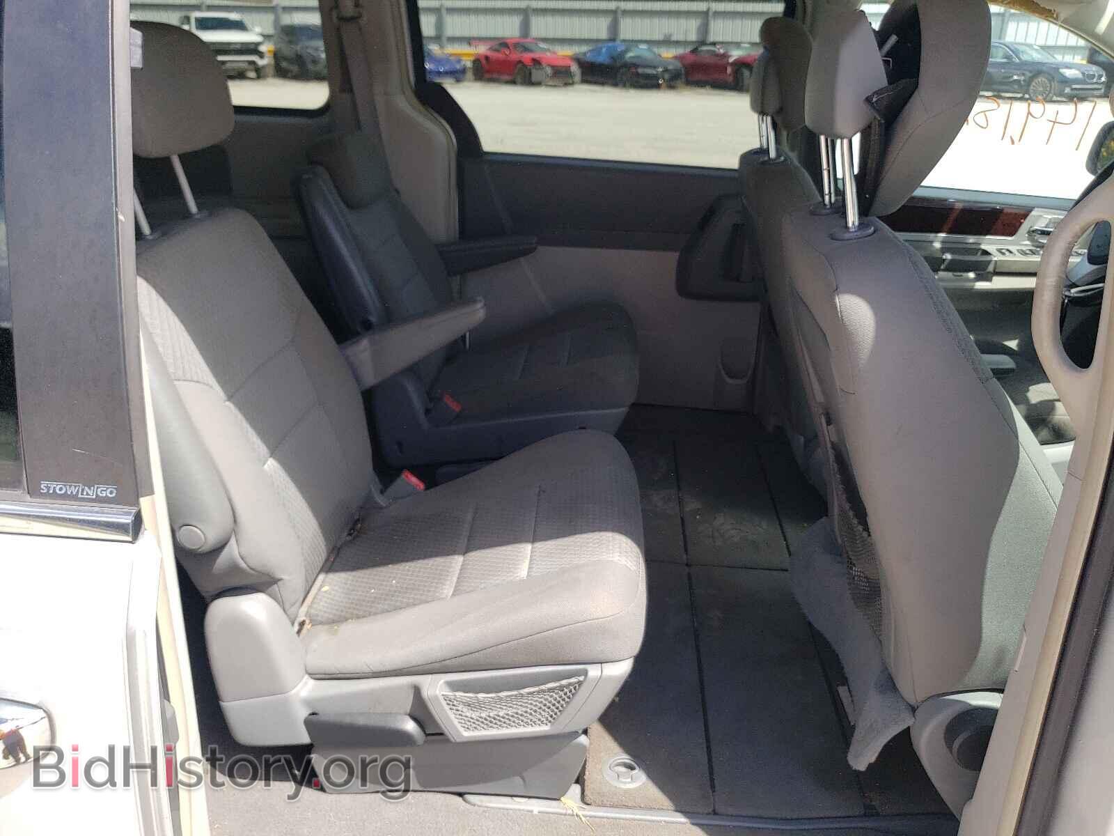 2010 CHRYSLER MINIVAN - VIN: 2A4RR5D16AR421493 - Фото 6