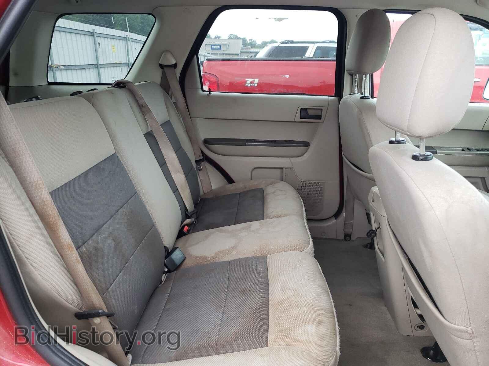 2008 FORD ESCAPE - VIN: 1FMCU93118KD40621 - Фото 6