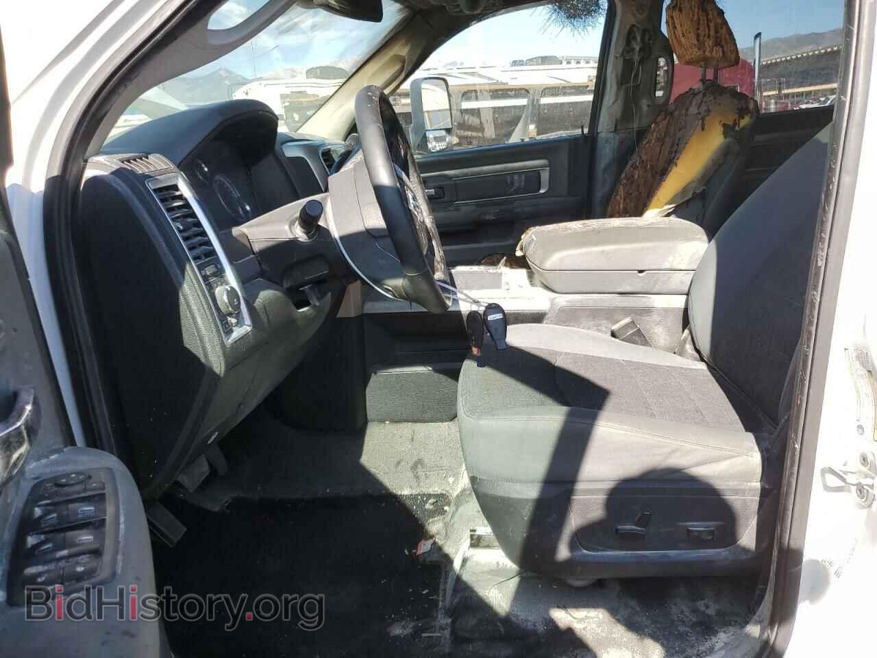 2014 RAM All Models - VIN: 3C6UR5DJ6EG145092 - Photo 7