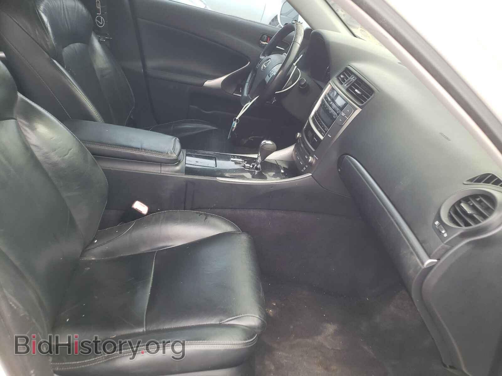 2011 LEXUS IS - VIN: JTHBF5C23B5138895 - Фото 5