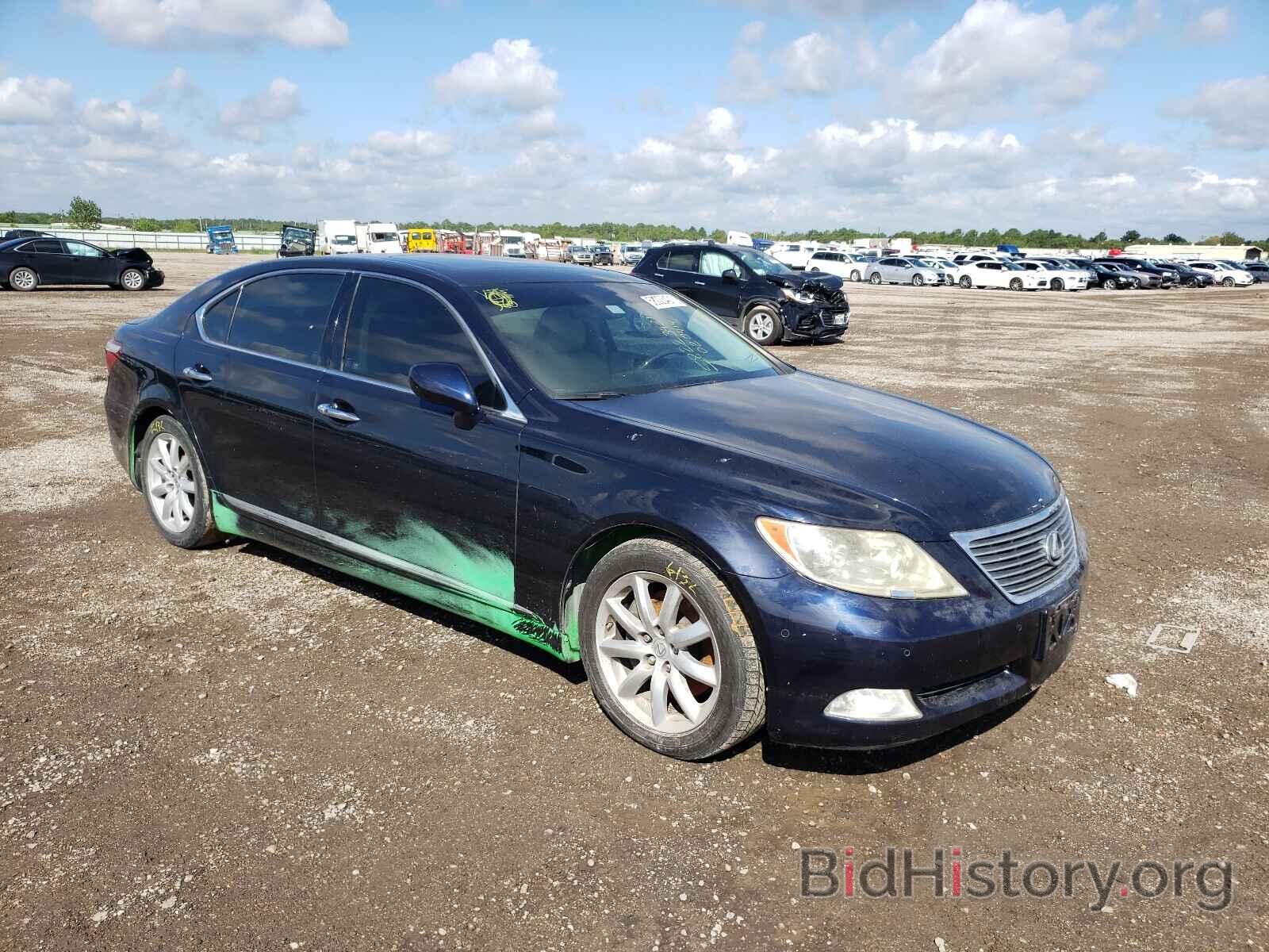 Photo JTHGL46F275020416 - LEXUS LS460 2007