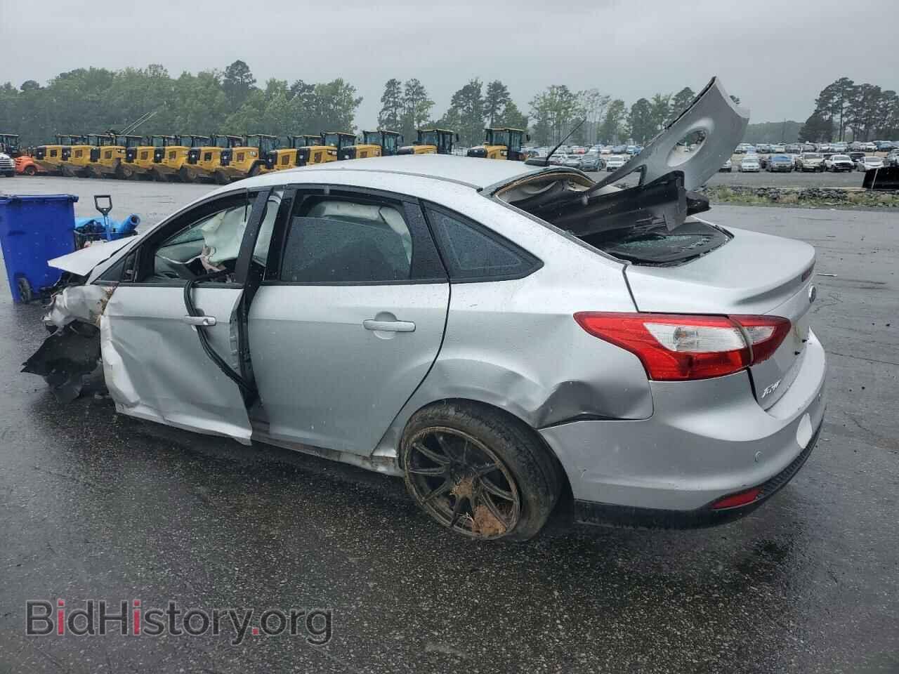 2014 FORD FOCUS - VIN: 1FADP3F2XEL141922 - Photo 2
