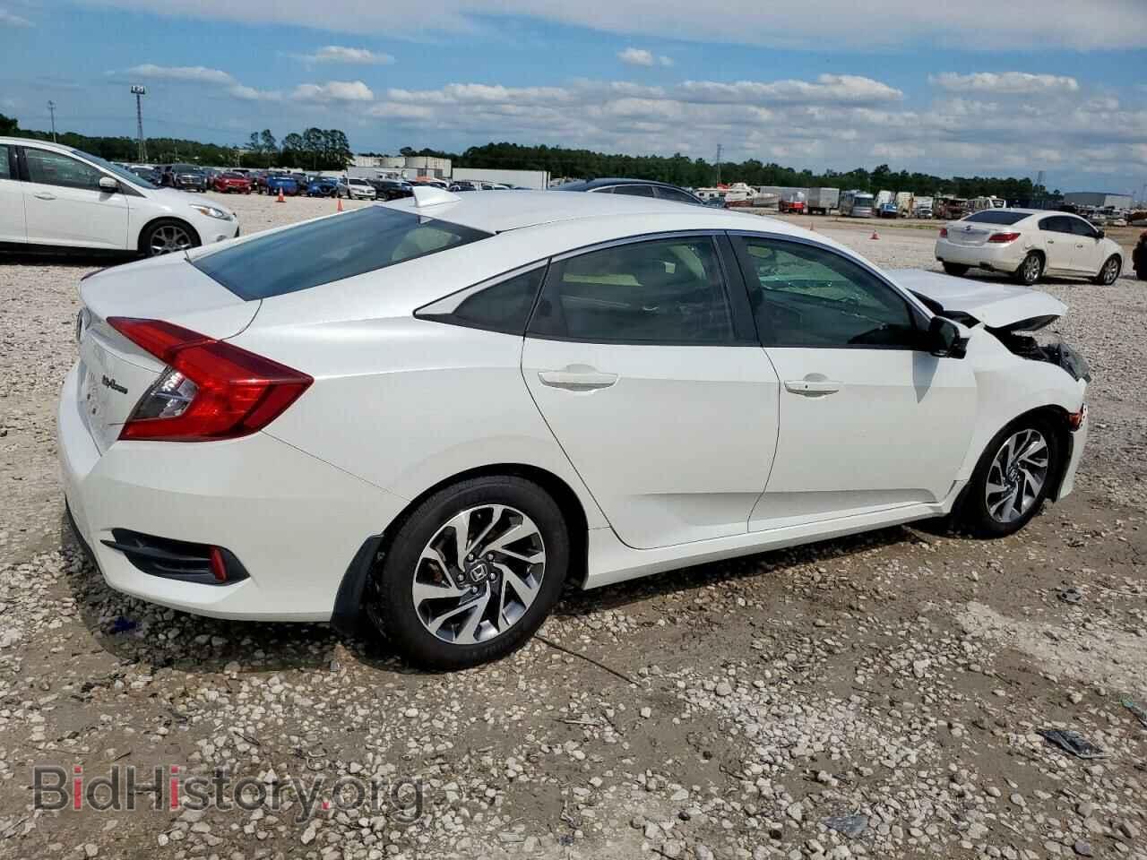 2018 HONDA CIVIC - VIN: 19XFC2F76JE044241 - Фото 3