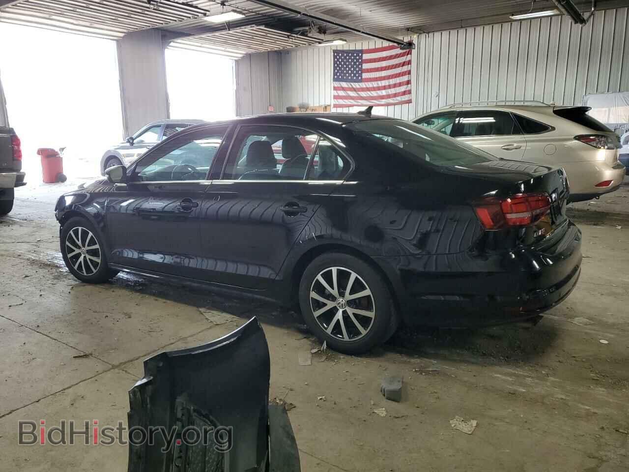 2017 VOLKSWAGEN JETTA - VIN: 3VWDB7AJ4HM239505 - Фото 2