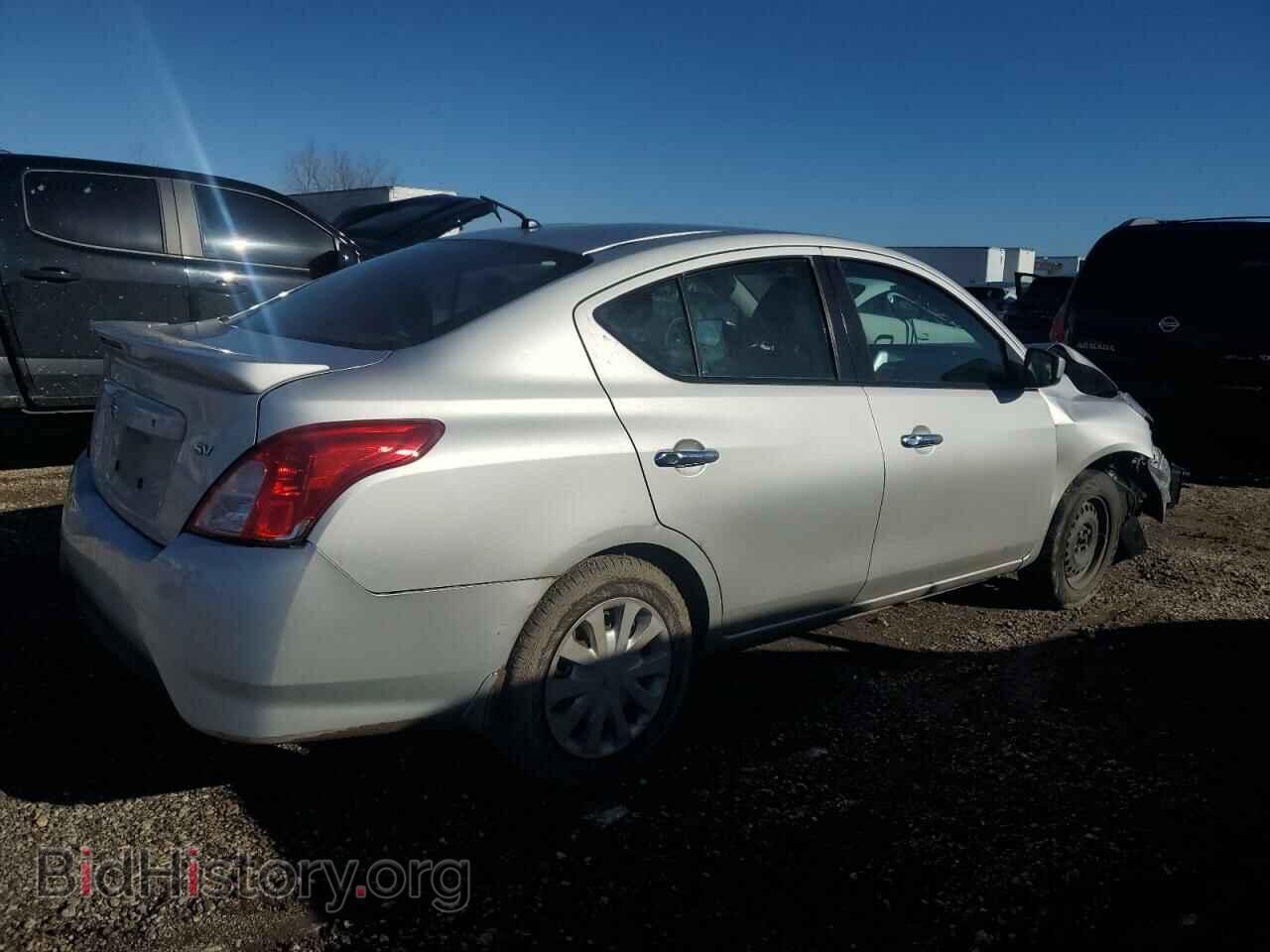 2017 NISSAN VERSA - VIN: 3N1CN7AP9HL902425 - Фото 3