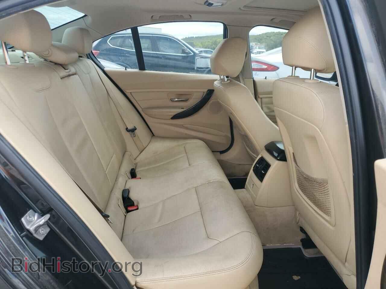 2013 BMW 3 SERIES - VIN: WBA3A5G56DNP18702 - Фото 10