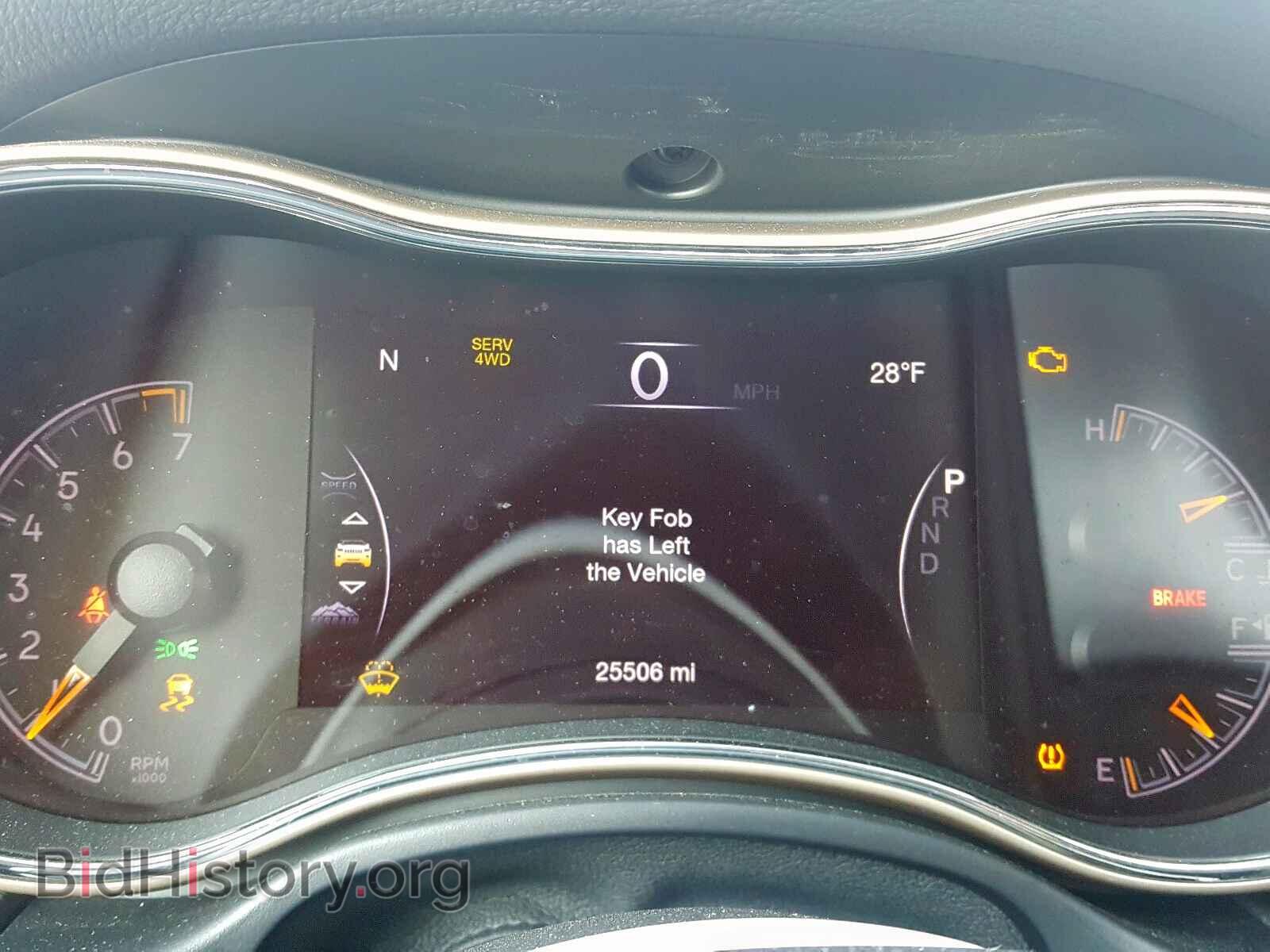2017 JEEP CHEROKEE - VIN: 1C4RJFBG4HC853142 - Фото 8