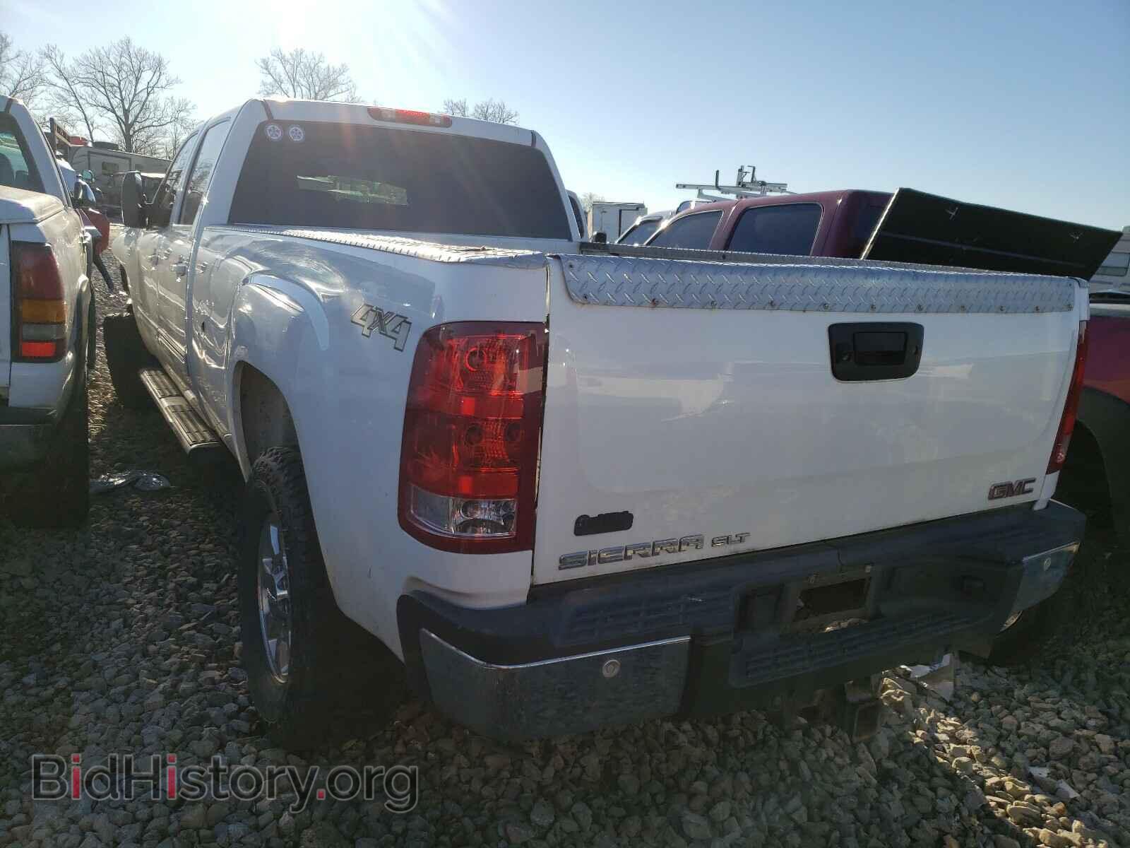 2011 GMC SIERRA - VIN: 1GT424C83BF116653 - Фото 3