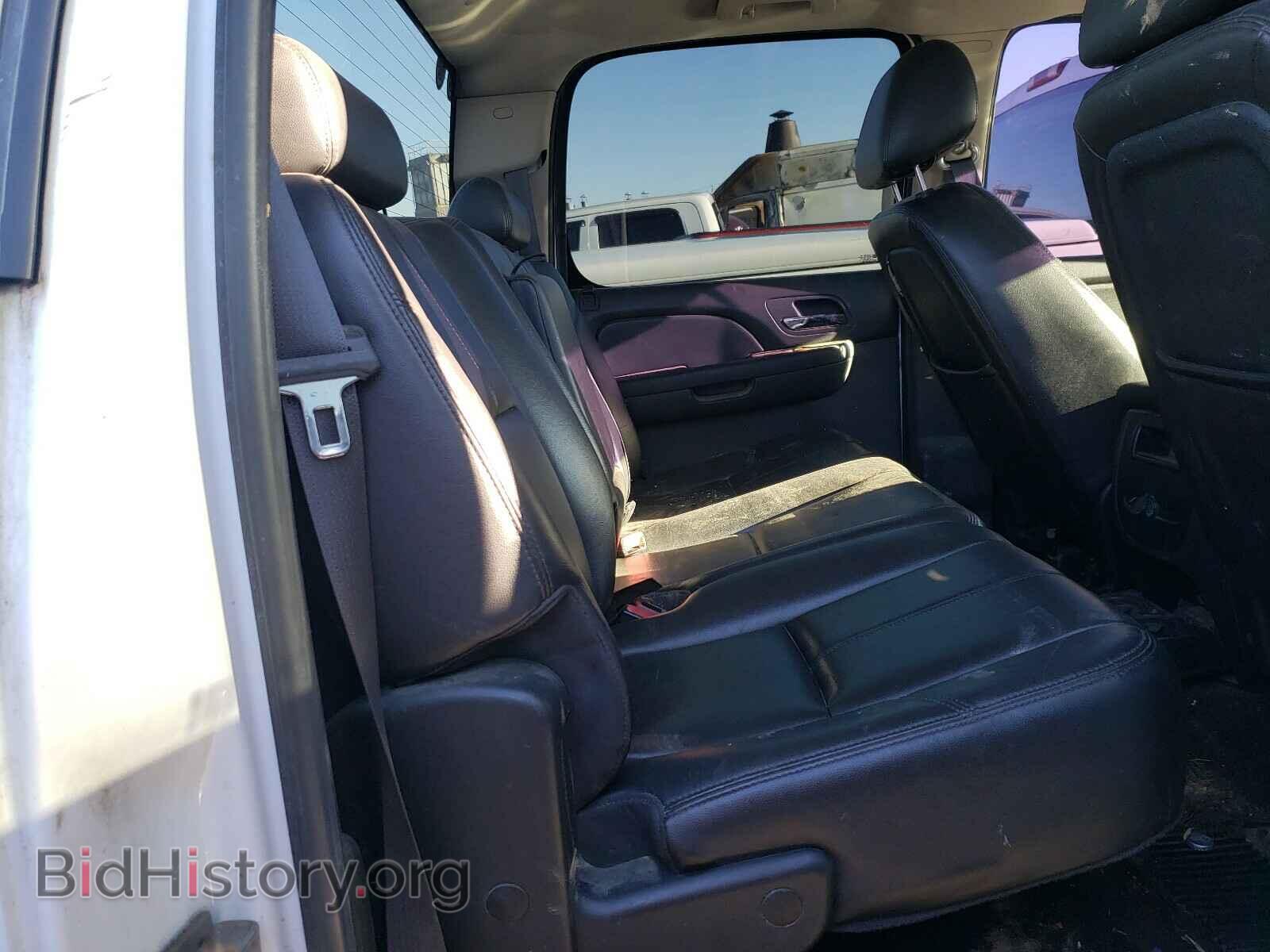 2011 GMC SIERRA - VIN: 1GT424C83BF116653 - Фото 6