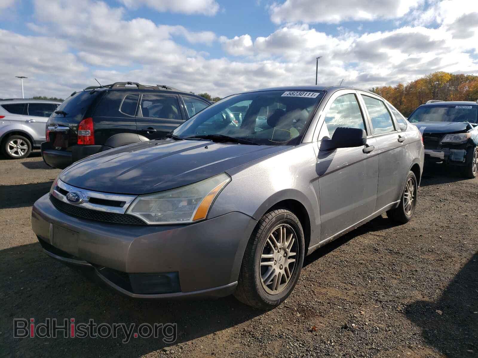 2011 FORD FOCUS - VIN: 1FAHP3FN8BW156974 - Фото 2