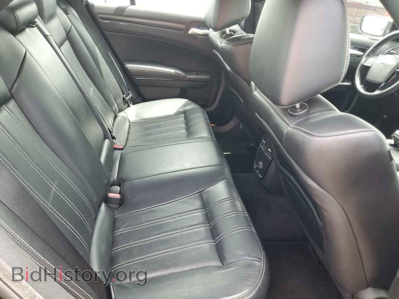 2014 CHRYSLER 300 - VIN: 2C3CCAGG6EH383902 - Фото 10
