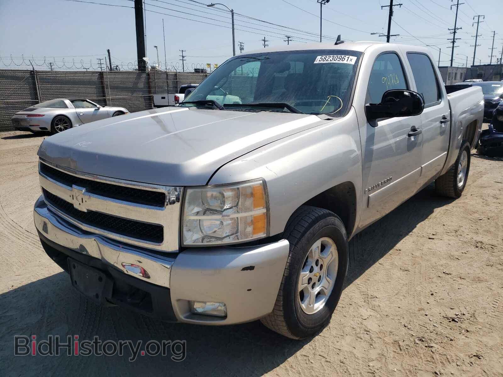2007 CHEVROLET SILVERADO - VIN: 2GCEC13J071716600 - Фото 2