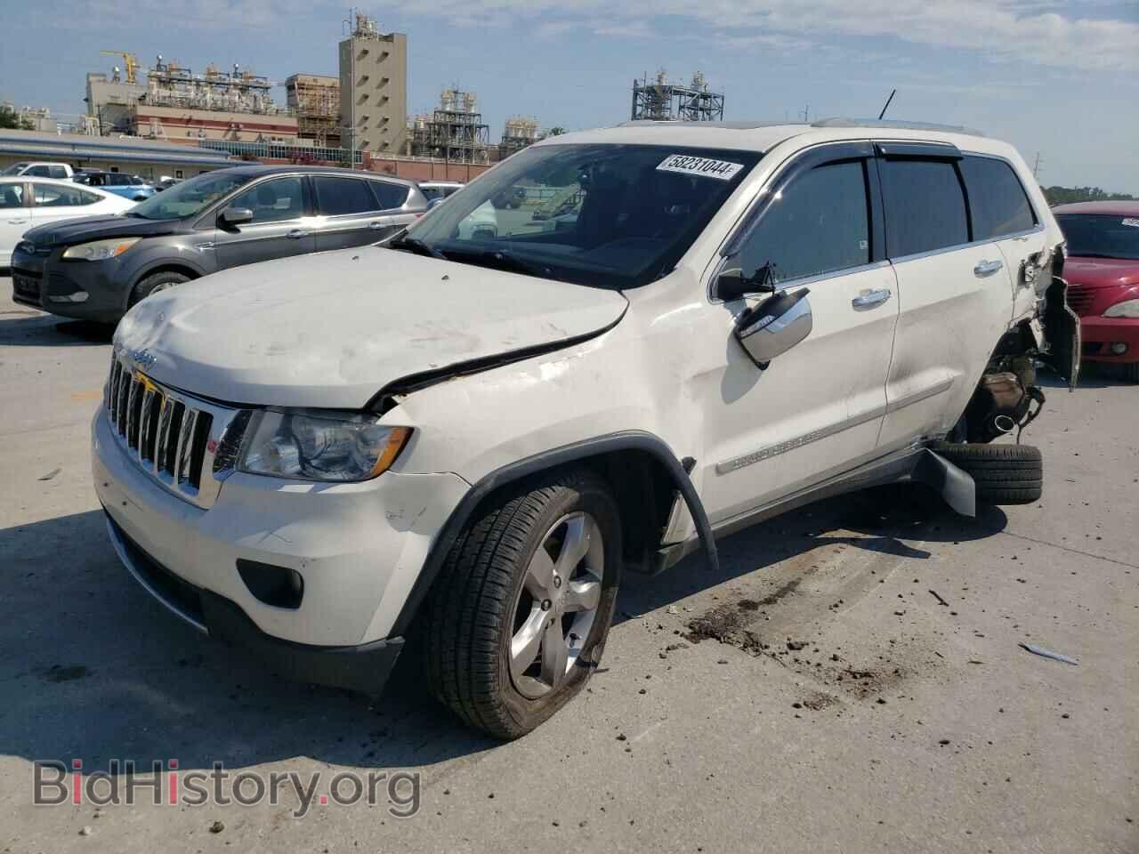 Photo 1J4RR5GT3BC575814 - JEEP GRAND CHER 2011