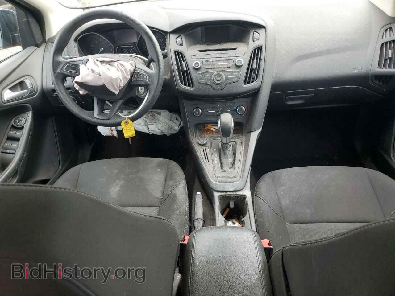 2017 FORD FOCUS - VIN: 1FADP3F23HL341304 - Photo 8
