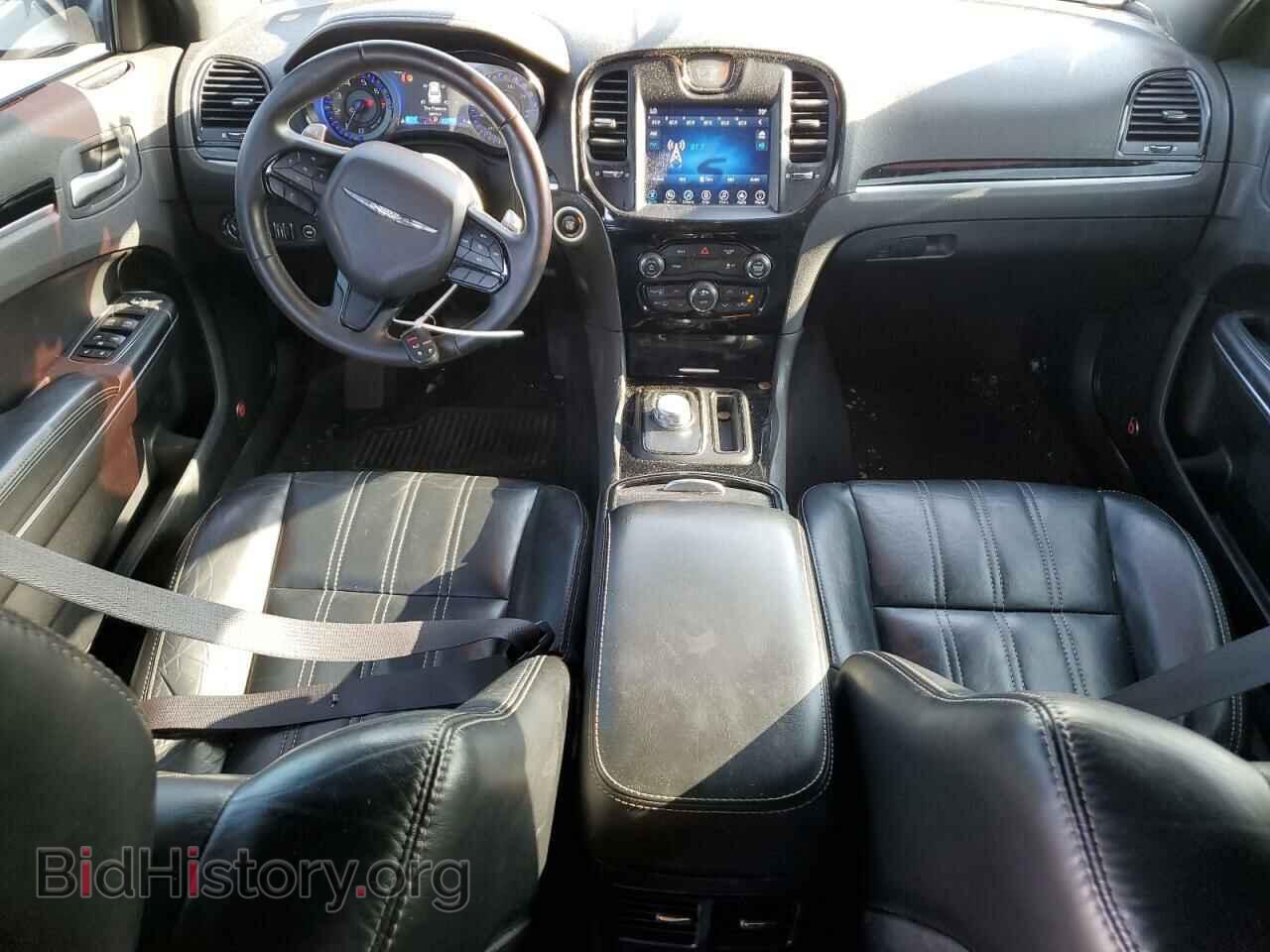 2017 CHRYSLER 300 - VIN: 2C3CCAGG4HH582757 - Фото 8