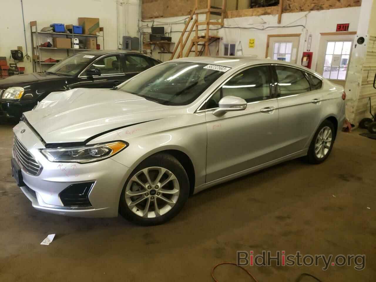 Photo 3FA6P0MU0KR110073 - FORD FUSION 2019