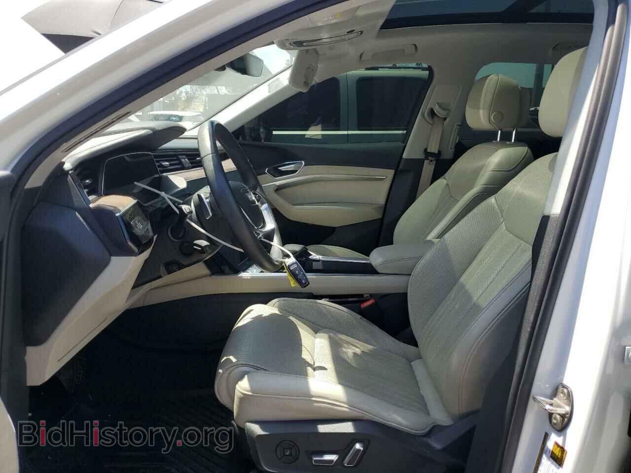 2019 AUDI E-TRON - VIN: WA1VABGE8KB009661 - Фото 7