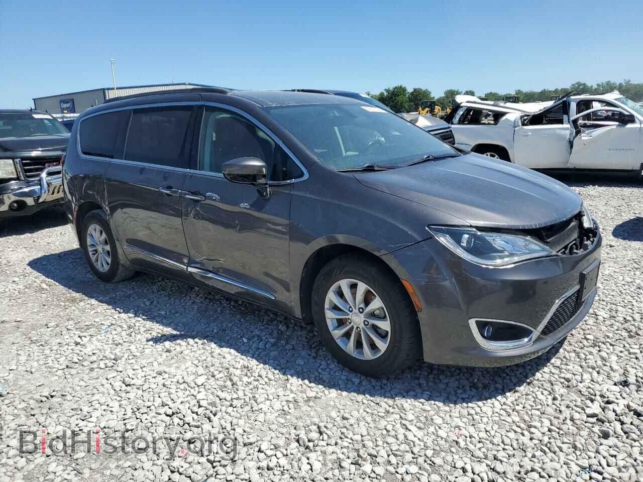 2017 CHRYSLER PACIFICA - VIN: 2C4RC1BG8HR527686 - Photo 4
