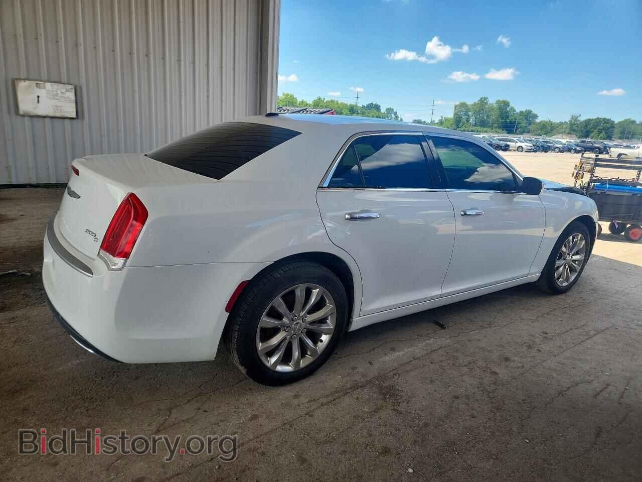 2015 CHRYSLER 300 - VIN: 2C3CCASG8FH792900 - Photo 3