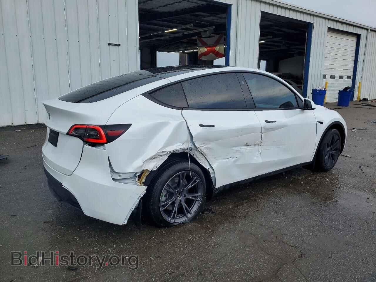 2025 TESLA MODEL Y - VIN: 7SAYGDED1SA345656 - Photo 3